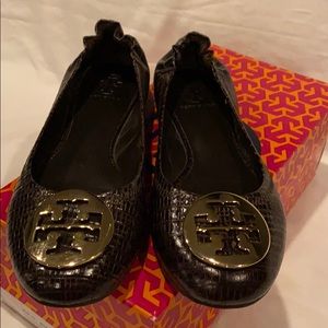 Tory Burch Reva brown gold lizard print 7.5